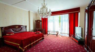 Фото номера Апартаменты с 2 спальнями Гостиница Приморье De Luxe г. Ольгинка 5